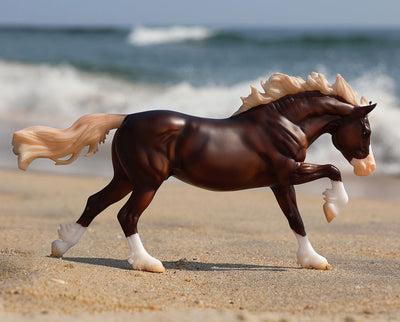 Breyer Surfer's Riptide | Chincoteague Pony 10289