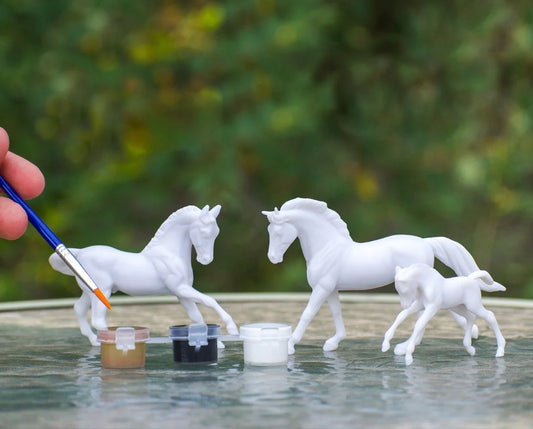 Breyer Horse Family Paint and Play 4239