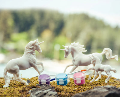 Breyer Unicorn Family Paint and Play 4262 (Retired)