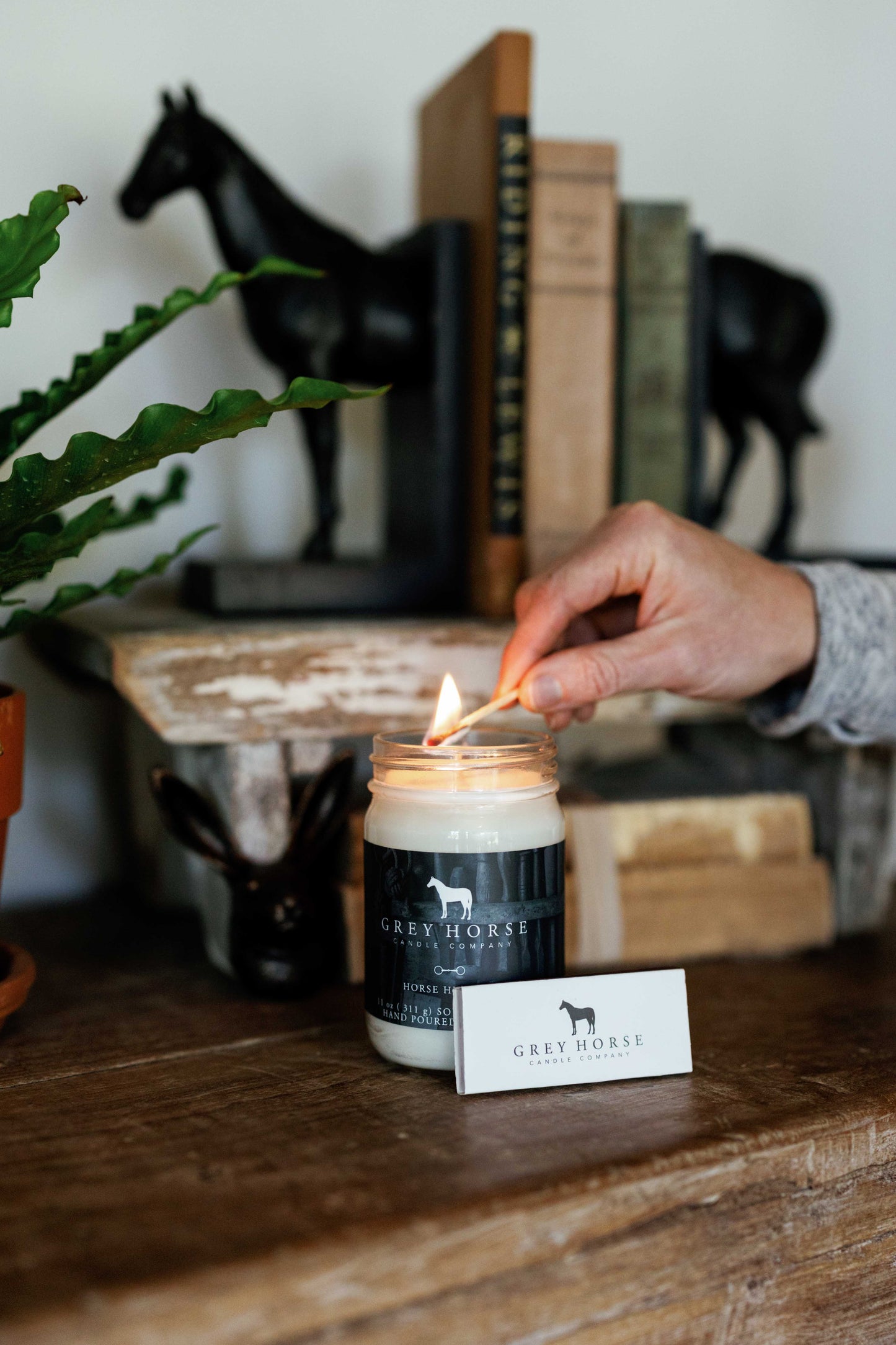HORSE HUSBAND - SCENT OF THE MONTH