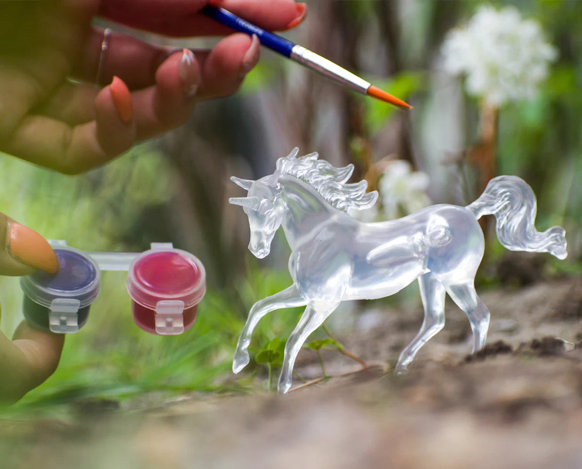 Breyer Suncatcher Unicorn Paint & Play