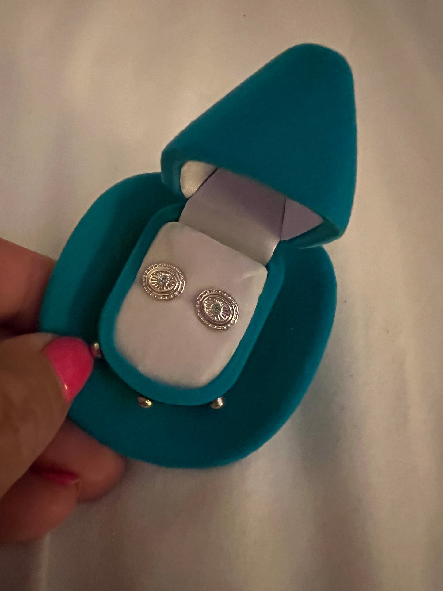 AWST Chonco Earrings with Cowboy Hat Gift Box